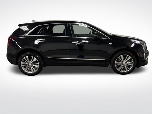Certified 2025 Cadillac XT5 Premium Luxury image 16