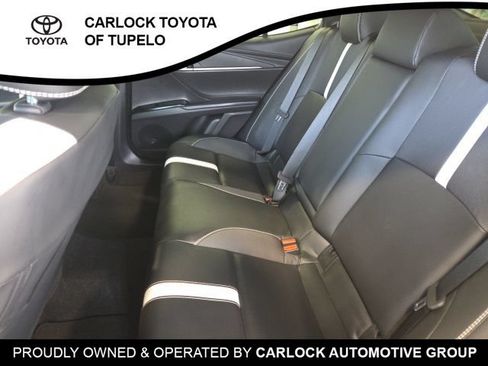 Used 2025 Toyota Camry SE w/ Convenience Package FWD image 16