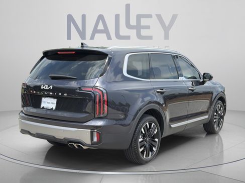 Used 2025 Kia Telluride SX w/ SX Captain's Chair Package FWD image 5