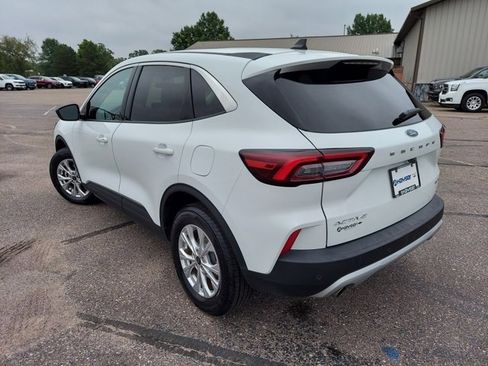 Used 2023 Ford Escape Active w/ Tech Pack #1 image 17