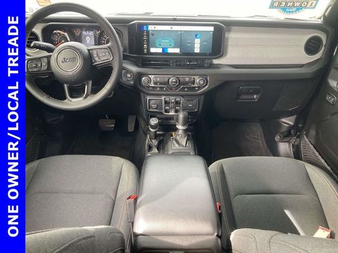 Used 2024 Jeep Wrangler Sport S image 13