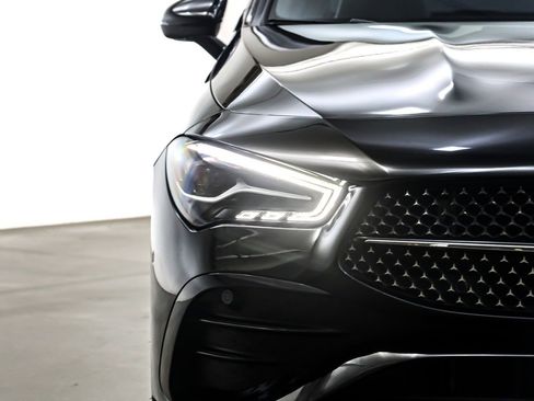 Used 2024 Mercedes-Benz CLA 250 image 14