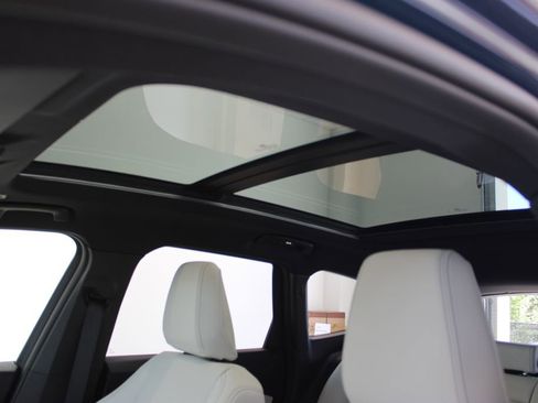 New 2026 BMW X1 xDrive28i w/ Technology Package AWD/4WD image 25