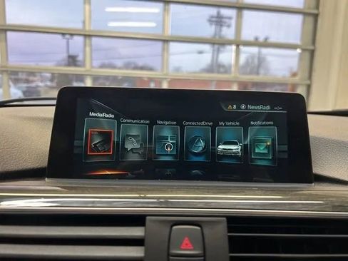 Used 2017 BMW 330i xDrive Sedan image 20