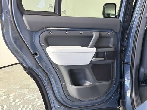 New 2026 Land Rover Defender 110 S image 26
