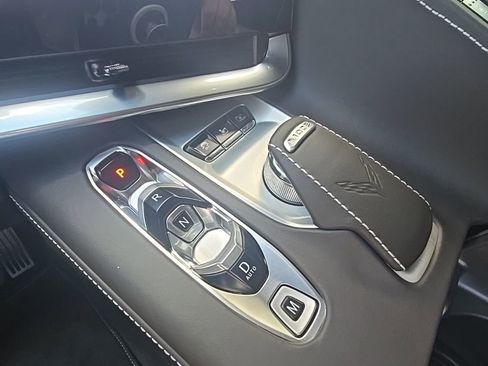 Used 2025 Chevrolet Corvette Z06 image 22