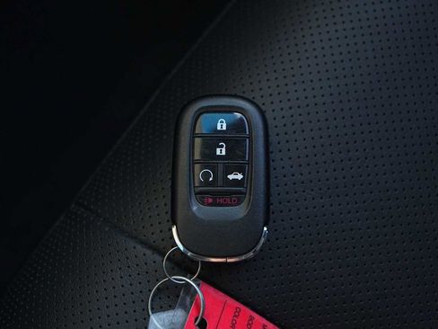 Used 2024 Honda Accord Sport image 28