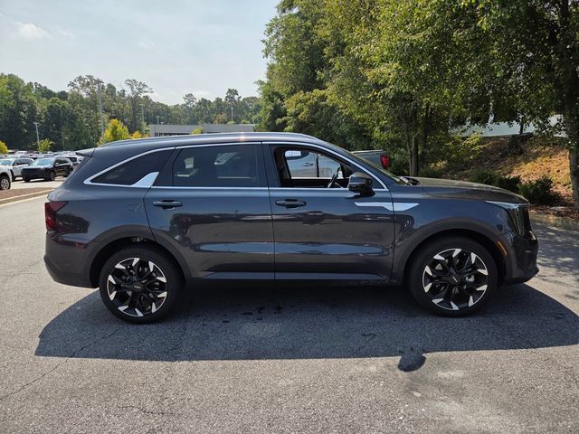 Used 2025 Kia Sorento EX w/ Panoramic Sunroof Package FWD image 10