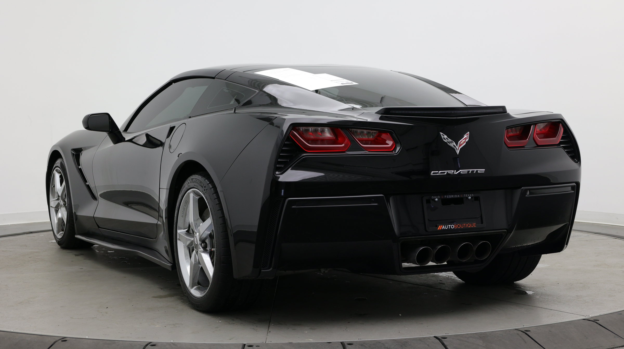 Used 2015 Chevrolet Corvette Stingray Coupe w/ Battery Protection Package RWD image 4