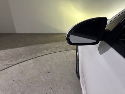 Used 2019 Kia Optima LX image 31