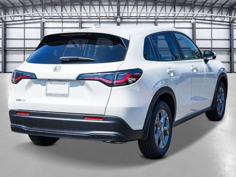 New 2026 Honda HR-V LX image 4