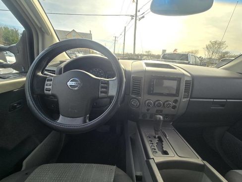 Used 2004 Nissan Titan SE AWD/4WD image 42