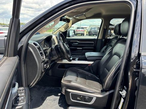 Used 2021 RAM 1500 Laramie AWD/4WD image 8