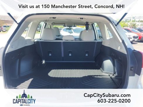 Used 2022 Subaru Forester AWD/4WD image 6