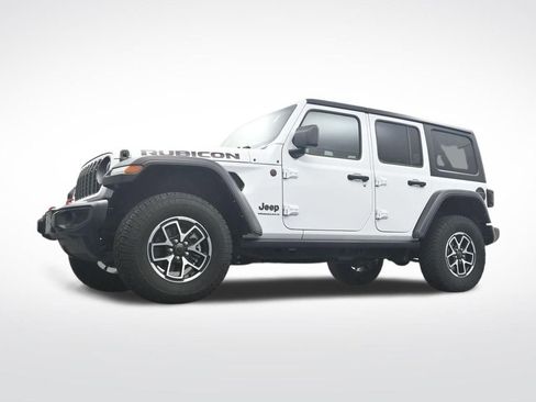 Used 2024 Jeep Wrangler Unlimited Rubicon AWD/4WD image 34