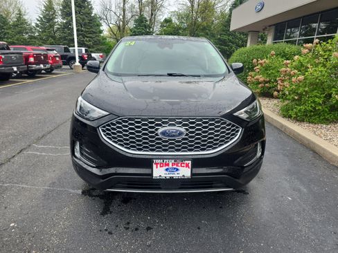 Used 2024 Ford Edge SEL w/ Convenience Package AWD/4WD image 5