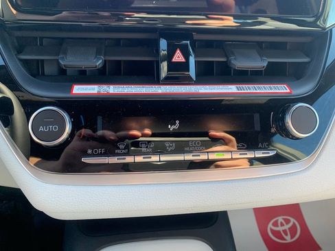 New 2026 Toyota Corolla SE image 22