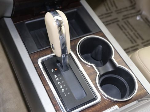 Used 2014 Ford Expedition EL XLT w/ Equipment Group 202A image 7