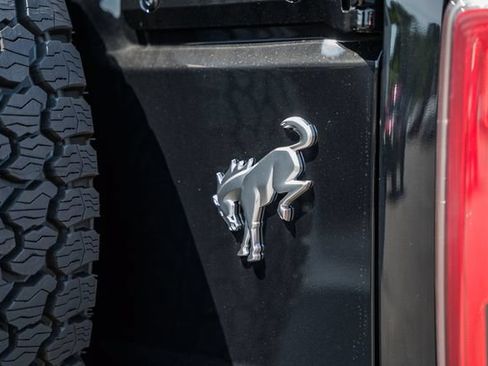 New 2026 Ford Bronco Outer Banks w/ Sasquatch Package AWD/4WD image 12