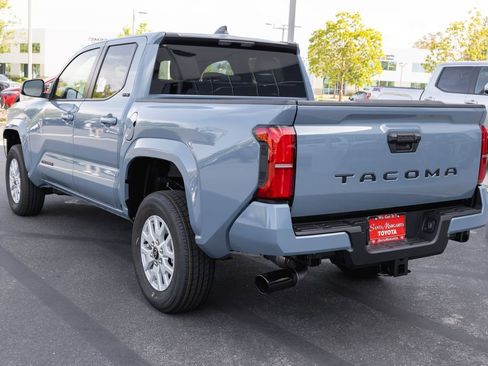 New 2026 Toyota Tacoma SR5 RWD image 8