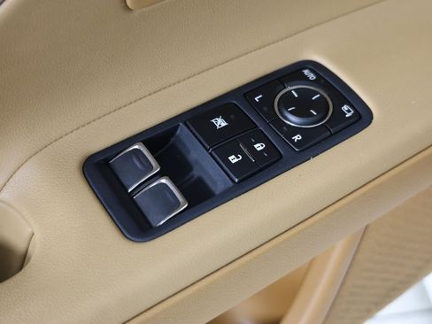 Used 2022 Lexus LC 500 Convertible w/ Touring Package RWD image 21