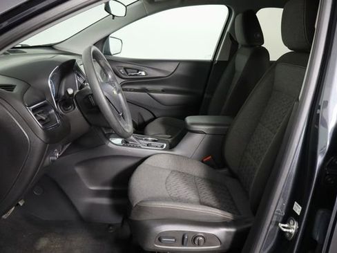 Used 2023 Chevrolet Equinox LT FWD image 16