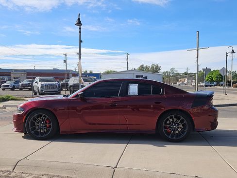 Used 2023 Dodge Charger R/T w/ Daytona Edition Group RWD image 2