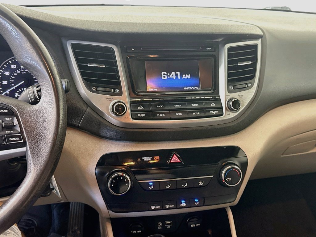 Used 2017 Hyundai Tucson SE w/ SE Popular Package 02 FWD image 17