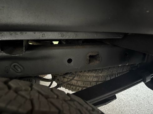 Used 2012 Ford F150 XLT w/ XLT Convenience Pkg image 16