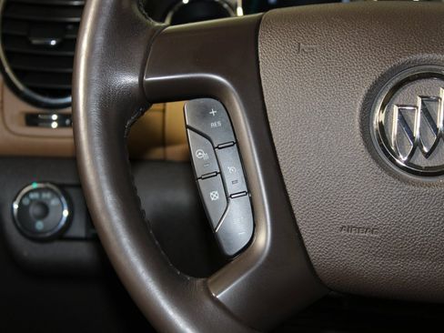 Used 2017 Buick Enclave Premium w/ Enclave Tuscan Edition image 20