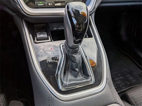 Certified 2025 Subaru Outback Premium image 16