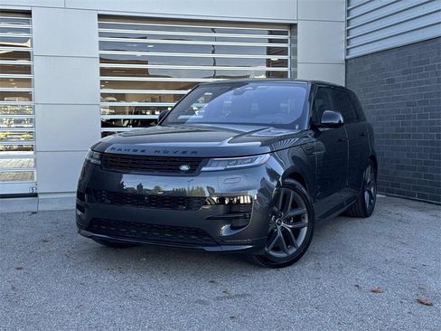 Used 2023 Land Rover Range Rover Sport SE Dynamic image 1