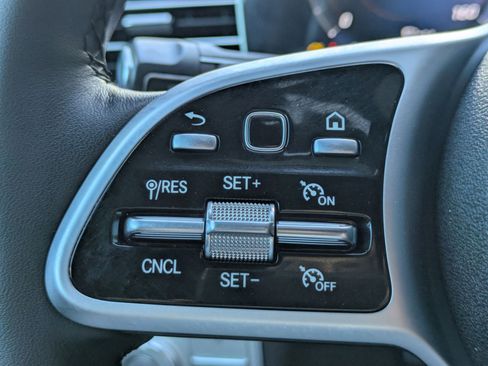 Used 2021 Mercedes-Benz GLE 450 4MATIC image 14