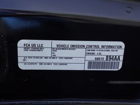 Used 2023 Dodge Charger SXT w/ Blacktop Package RWD image 36