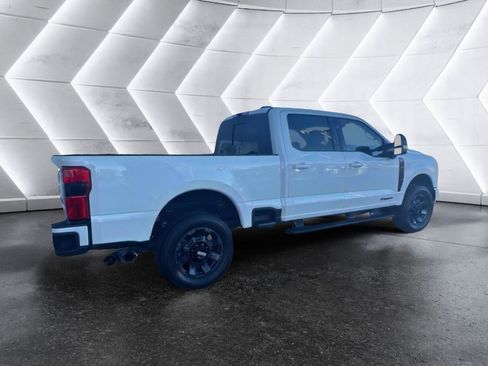 Used 2024 Ford F250 Lariat w/ Sport Appearance Package AWD/4WD image 5