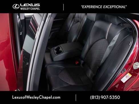 Used 2018 Toyota Camry XSE FWD image 21