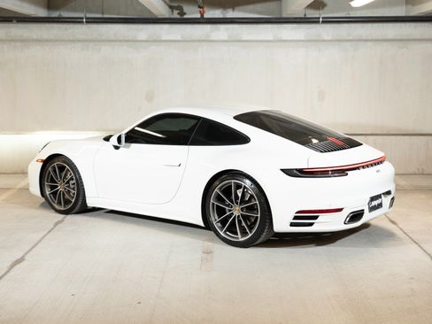 Certified 2024 Porsche 911 Carrera RWD image 3