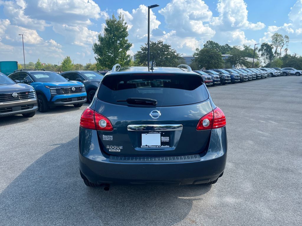Used 2015 Nissan Rogue S w/ Convenience Package FWD image 7