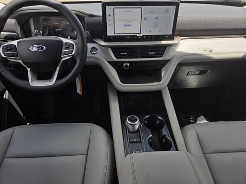 New 2026 Ford Explorer Active w/ Active Comfort Package RWD image 5