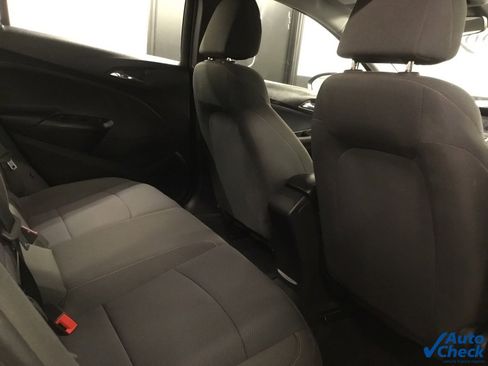 Used 2019 Chevrolet Cruze LS w/ LS Fleet Convenience Package image 32