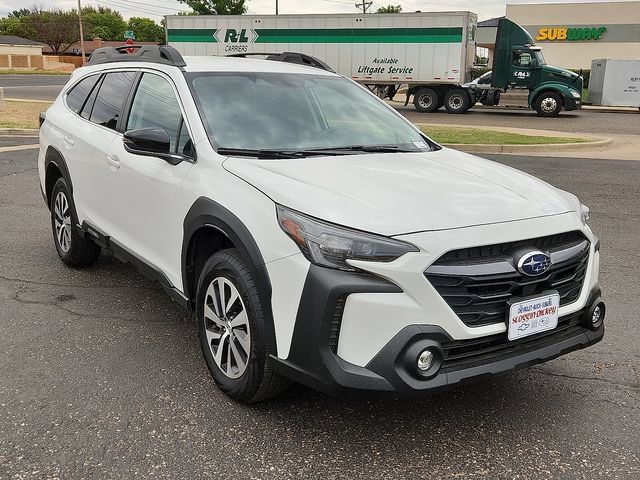 Used 2025 Subaru Outback Premium w/ Popular Package #1A AWD/4WD image 6