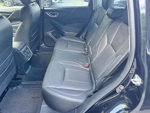 Used 2022 Subaru Forester Touring AWD/4WD image 13