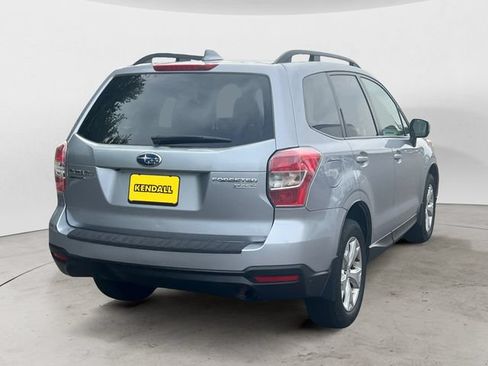 Used 2016 Subaru Forester 2.5i Premium w/ Popular Package #2 AWD/4WD image 5