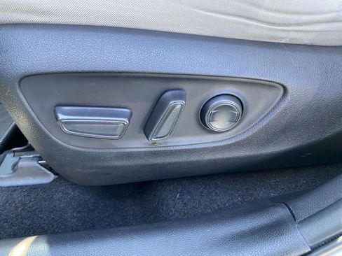 Used 2021 Toyota RAV4 XLE w/ Convenience Package image 15