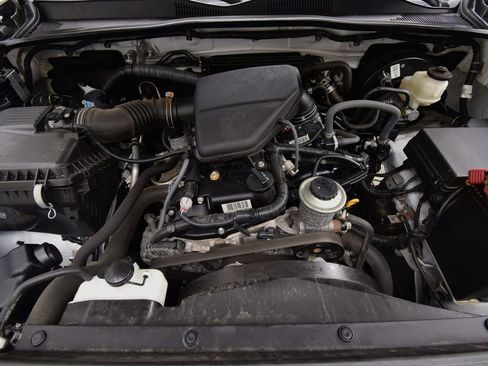 Used 2020 Toyota Tacoma SR image 23