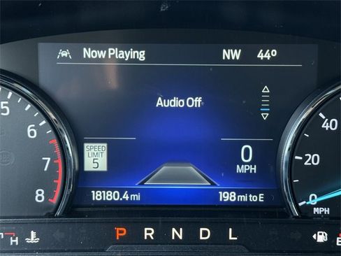 Used 2023 Ford Explorer Limited w/ Limited Technology Package image 15