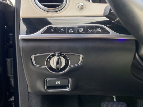 Used 2016 Mercedes-Benz Maybach S 600 image 24
