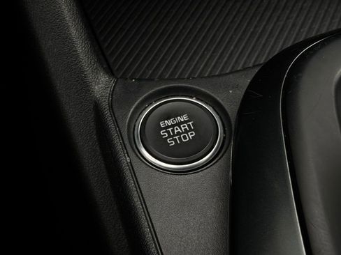 Used 2025 Kia K4 FWD image 25