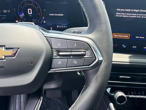 New 2026 Chevrolet Traverse LT w/ Enhanced Driving Package FWD image 28