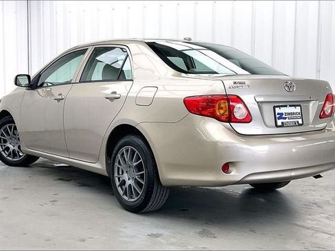 Used 2009 Toyota Corolla LE w/ All Weather Guard Pkg FWD image 11